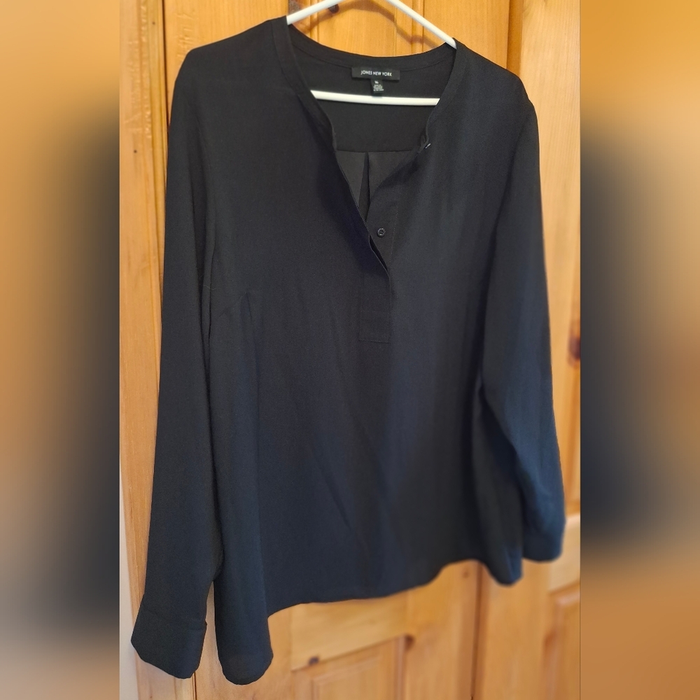 Classic Blouse/Top